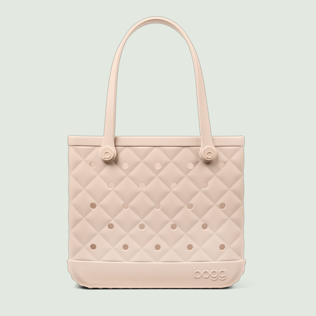 Baby Bogg Bag Quilted Freshly Pressed Linen Summer Escape Beach Bag Functional Oversized Deep Storage Interior for Women