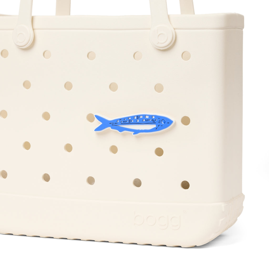 Bogg Bit Sardine Multi Purpose Travel Carryall Tip Resistant Sandproof with Travel Accessory Pouch for Resort Holidays Travel Organizer Vacation Essentials for Women